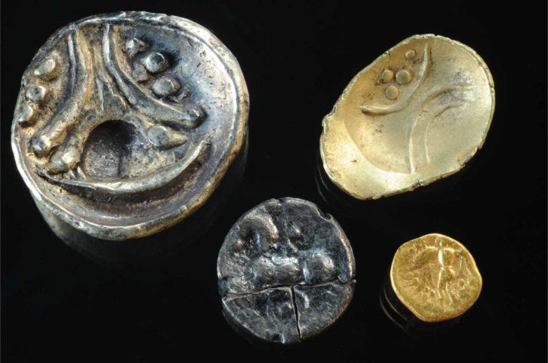 Celtyckie monety z Podłęża i Modlniczki (fot. R. Słaboński)