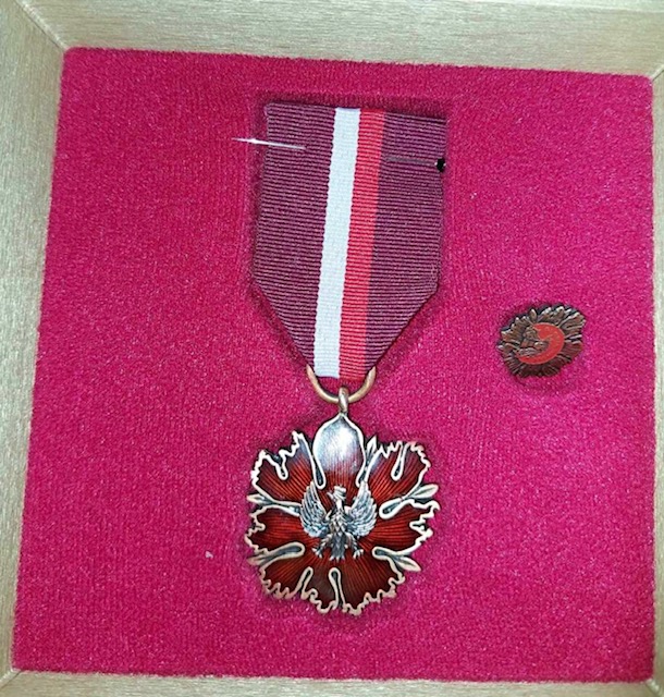 Medal Zasłużony Kulturze Gloria Artis