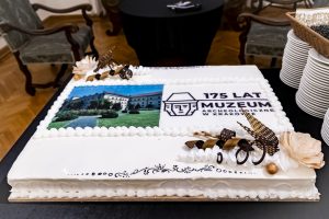 tort jubileuszowy Muzeum
