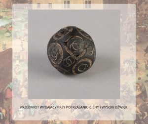 Grzechotka gliniana.