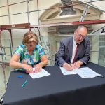 podpisanie umowy na&nbsp;wykonanie zadań określonych w&nbsp;OPZ związanych z&nbsp;realizacja inwestycji - FEnIKS